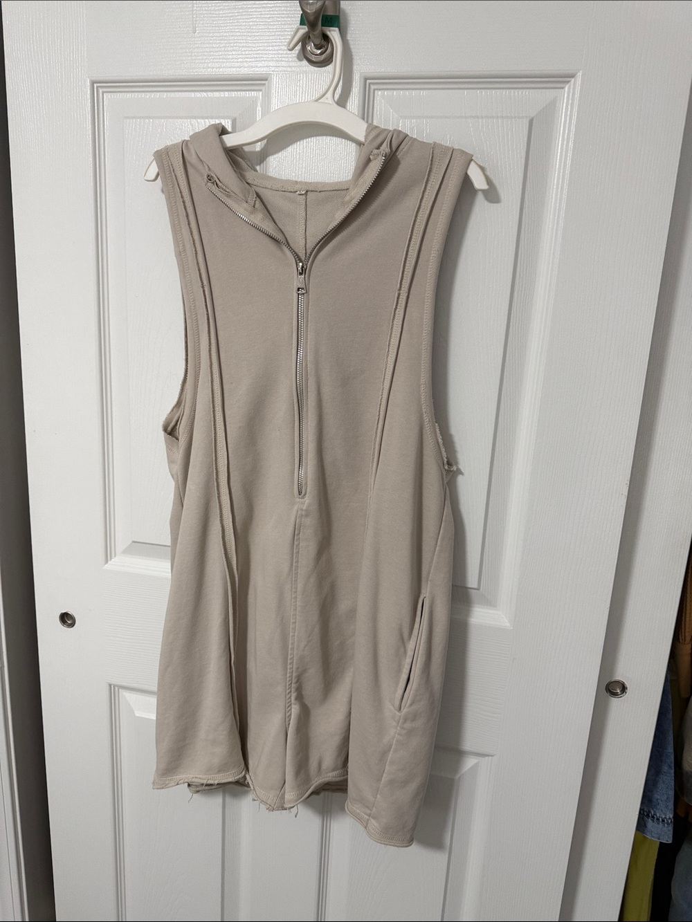 Sleeveless Hooded Zip-Front Tank — Neutral Beige